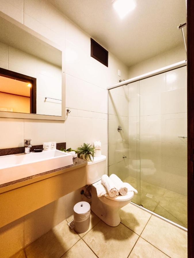 Luzzy Hotel Канела Экстерьер фото