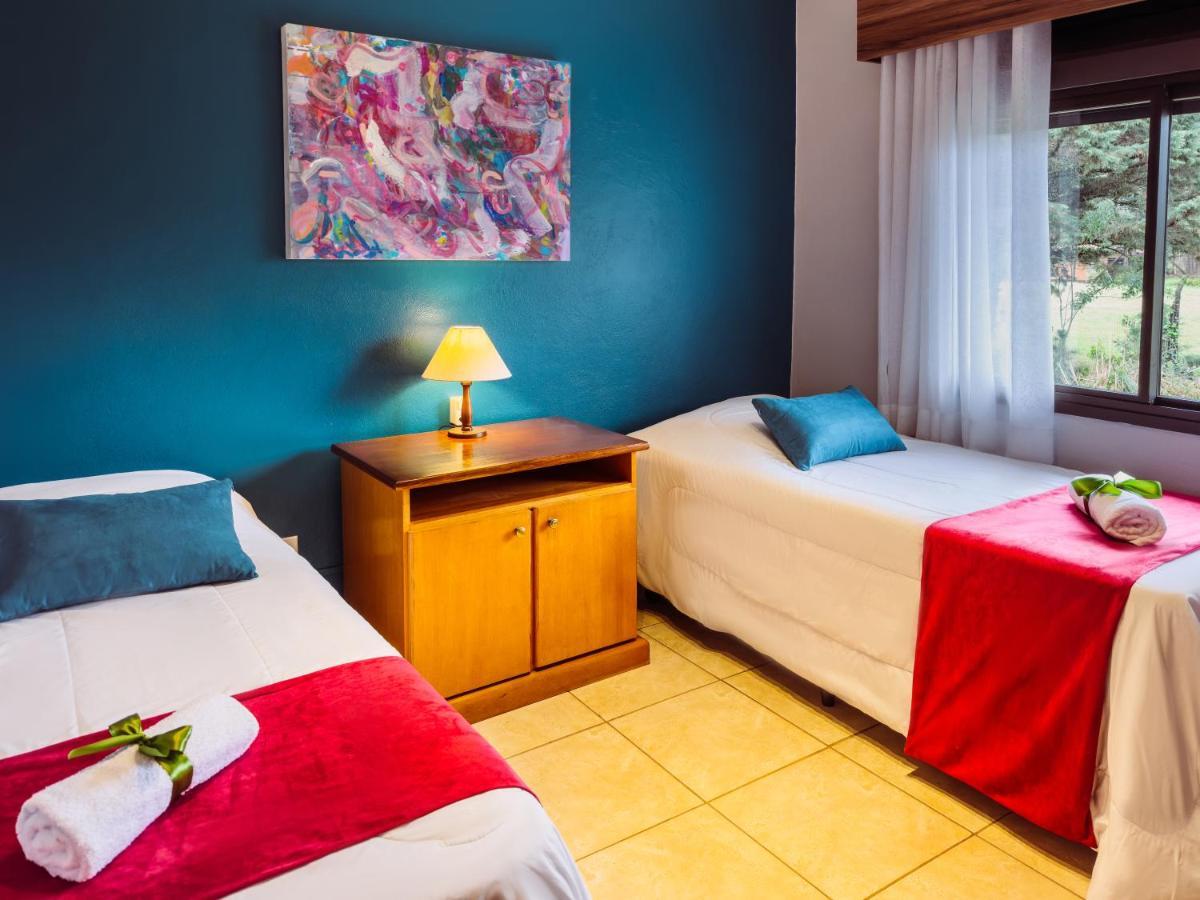 Luzzy Hotel Канела Экстерьер фото