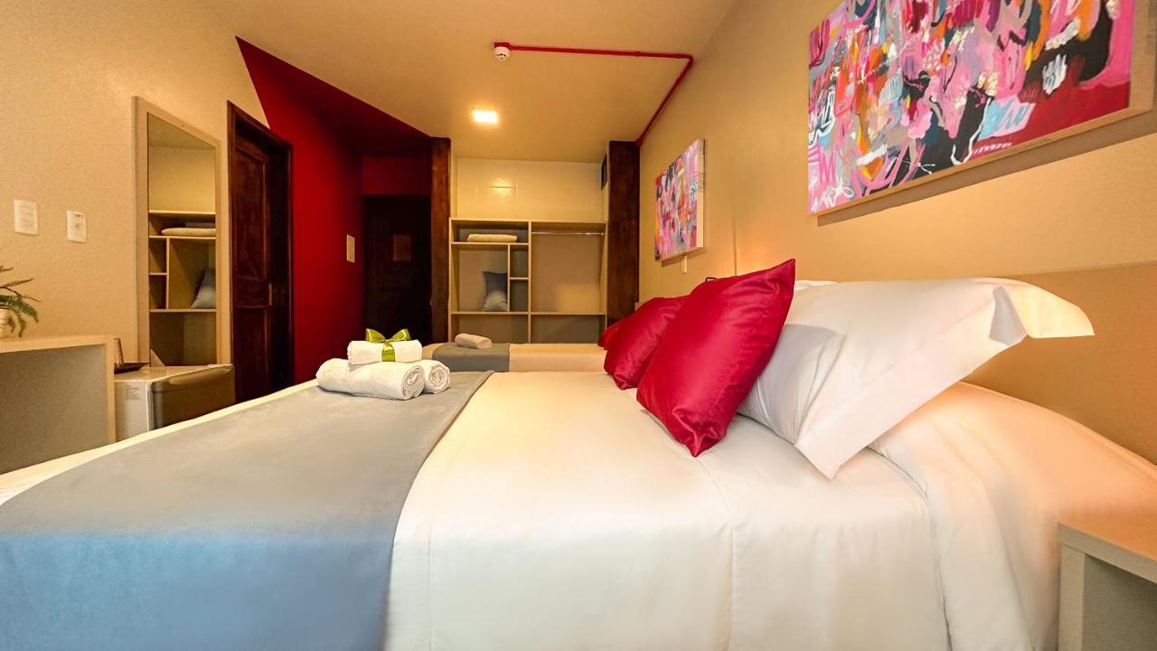 Luzzy Hotel Канела Экстерьер фото